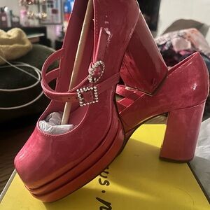 Chic Pink Mary Jane Heels